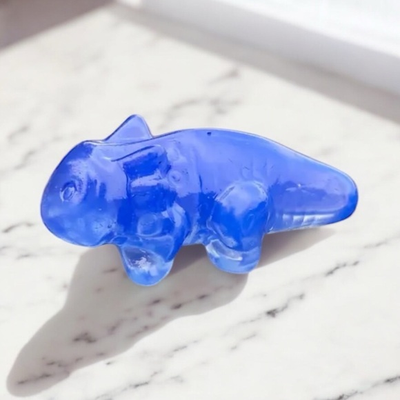 1pc Crystal Axolotl Carved Miniature Figurine - Picture 4 of 7